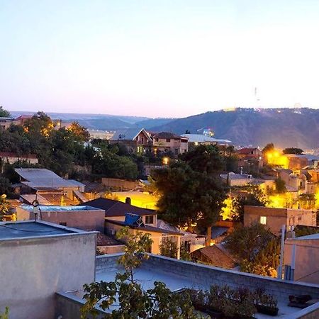 Alex'S Cosy Guesthouse Tbilisi Exterior foto